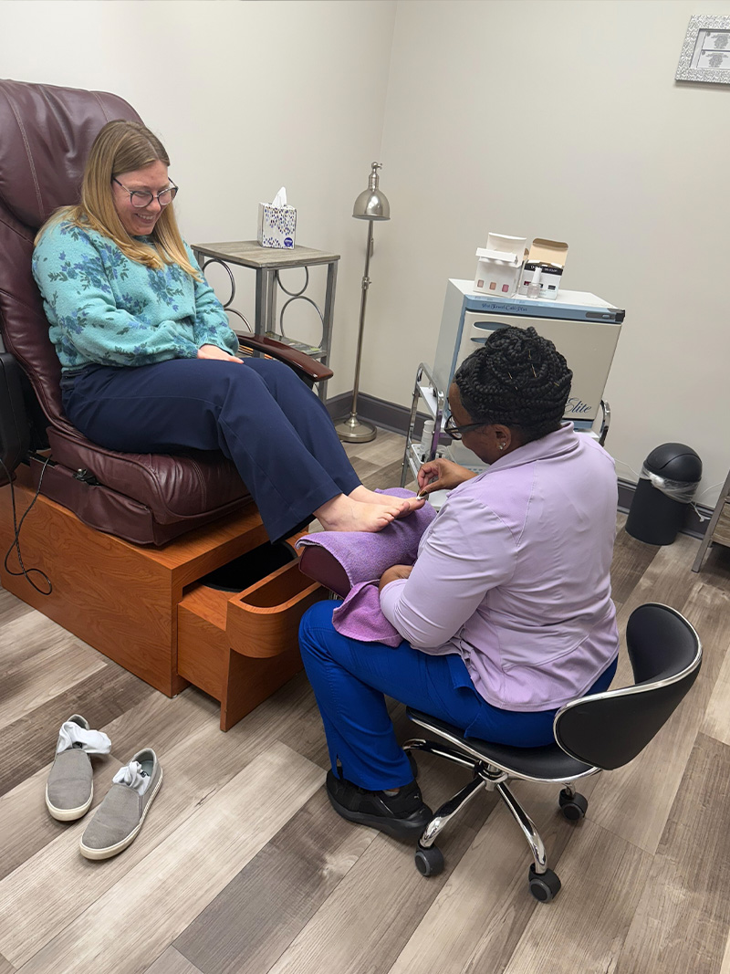 Active Ankle and Foot Care Specialist | 10-Watt Diode Berman Laser system, MLS Laser Therapy and Ankle Sprains